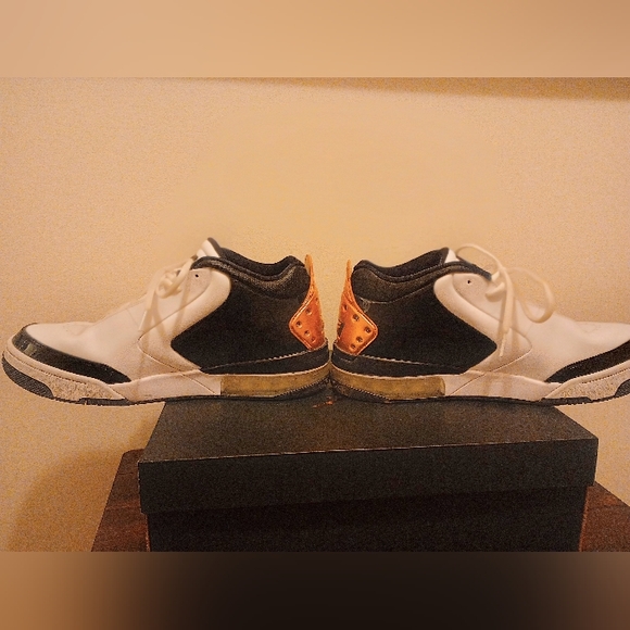 Jordan Big Fund Premium (Metallic Gold) Size 11 - Picture 4 of 6